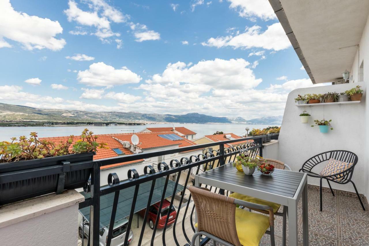 Apartments Rogulj Trogir Ngoại thất bức ảnh