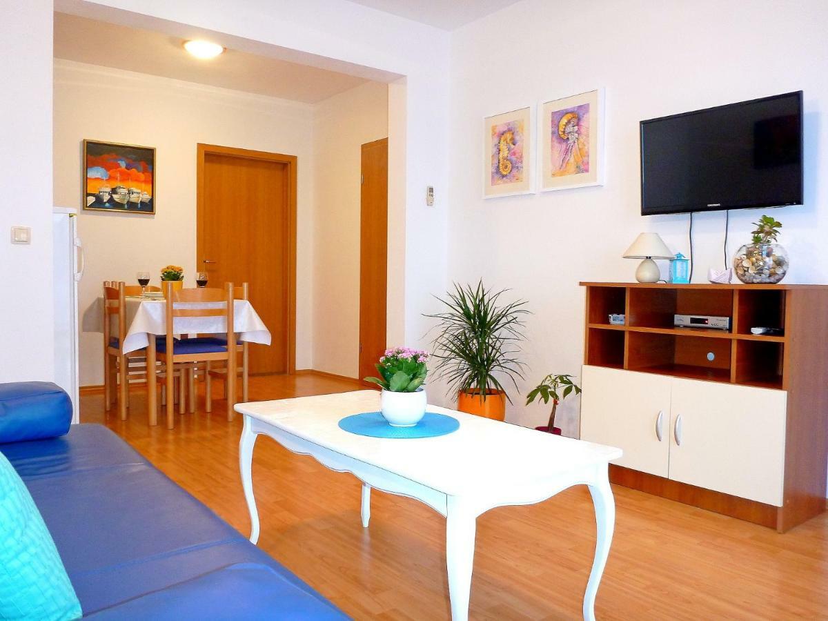 Apartments Rogulj Trogir Ngoại thất bức ảnh