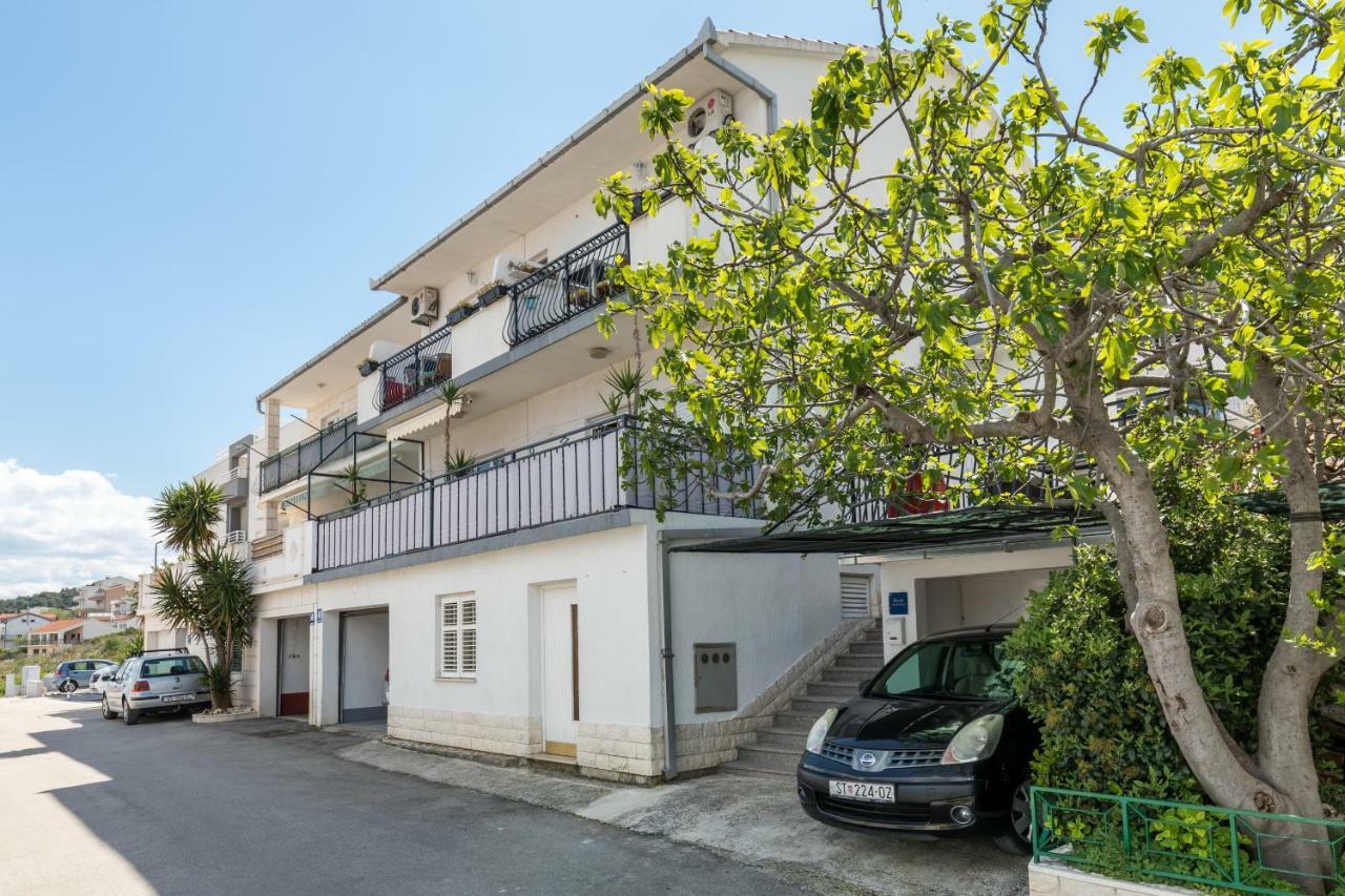 Apartments Rogulj Trogir Ngoại thất bức ảnh