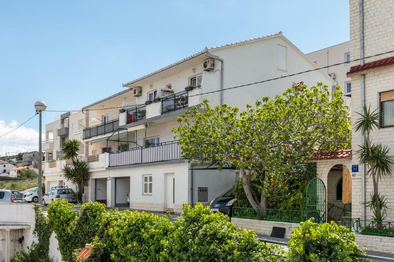 Apartments Rogulj Trogir Ngoại thất bức ảnh